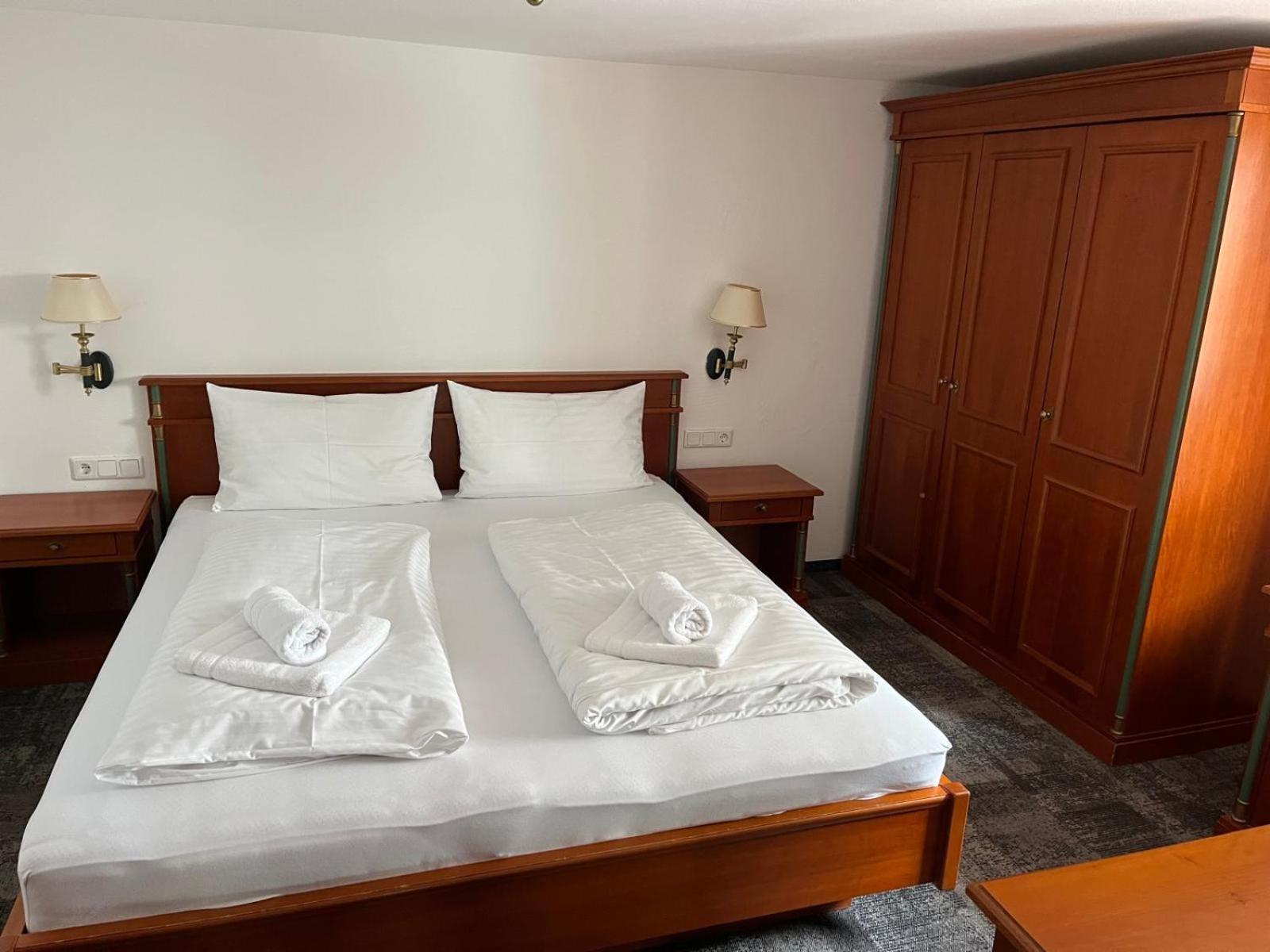 Tieflehner Hof Pitztalhaus Hotel Sankt Leonhard im Pitztal Esterno foto