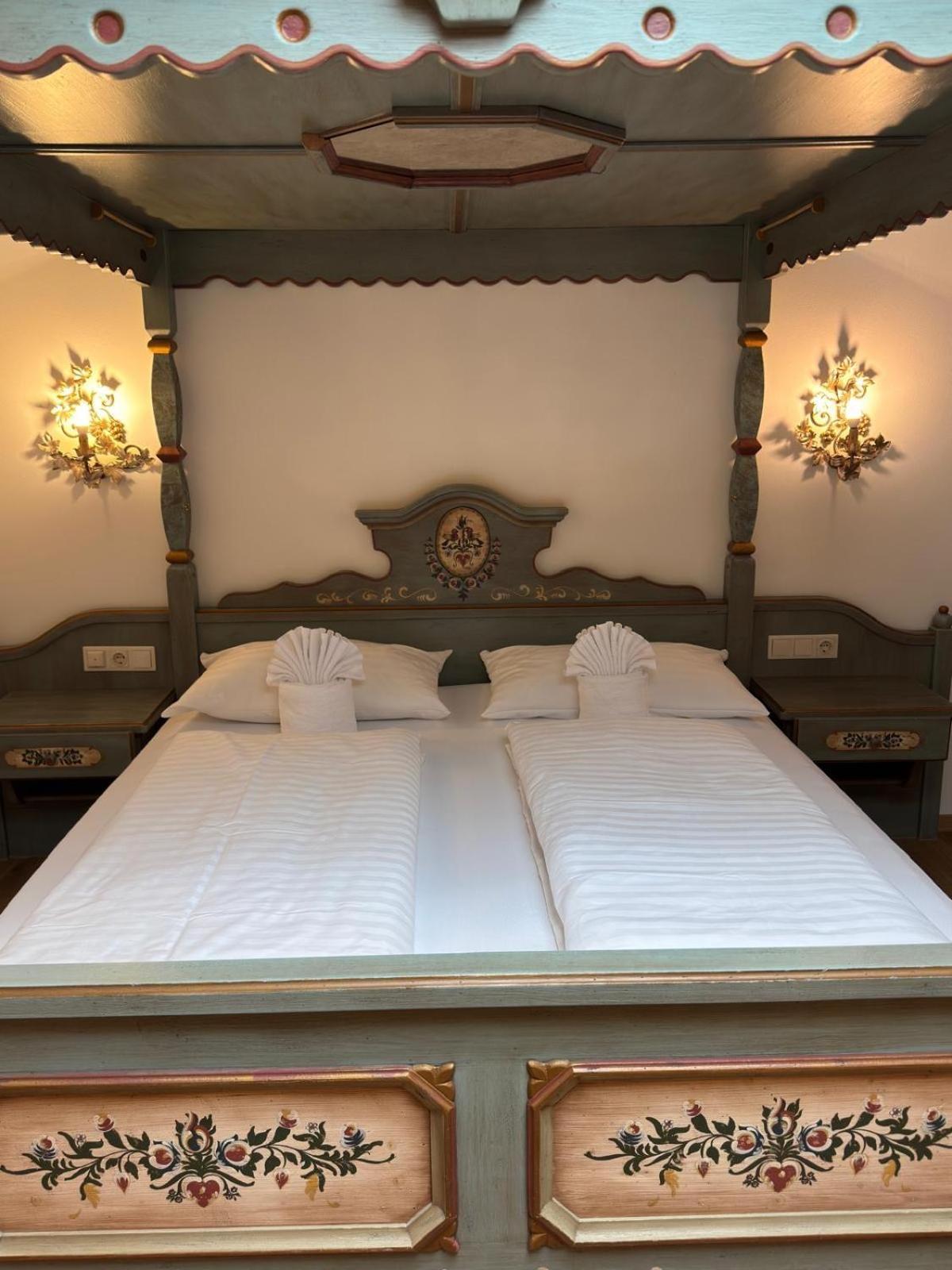 Tieflehner Hof Pitztalhaus Hotel Sankt Leonhard im Pitztal Esterno foto